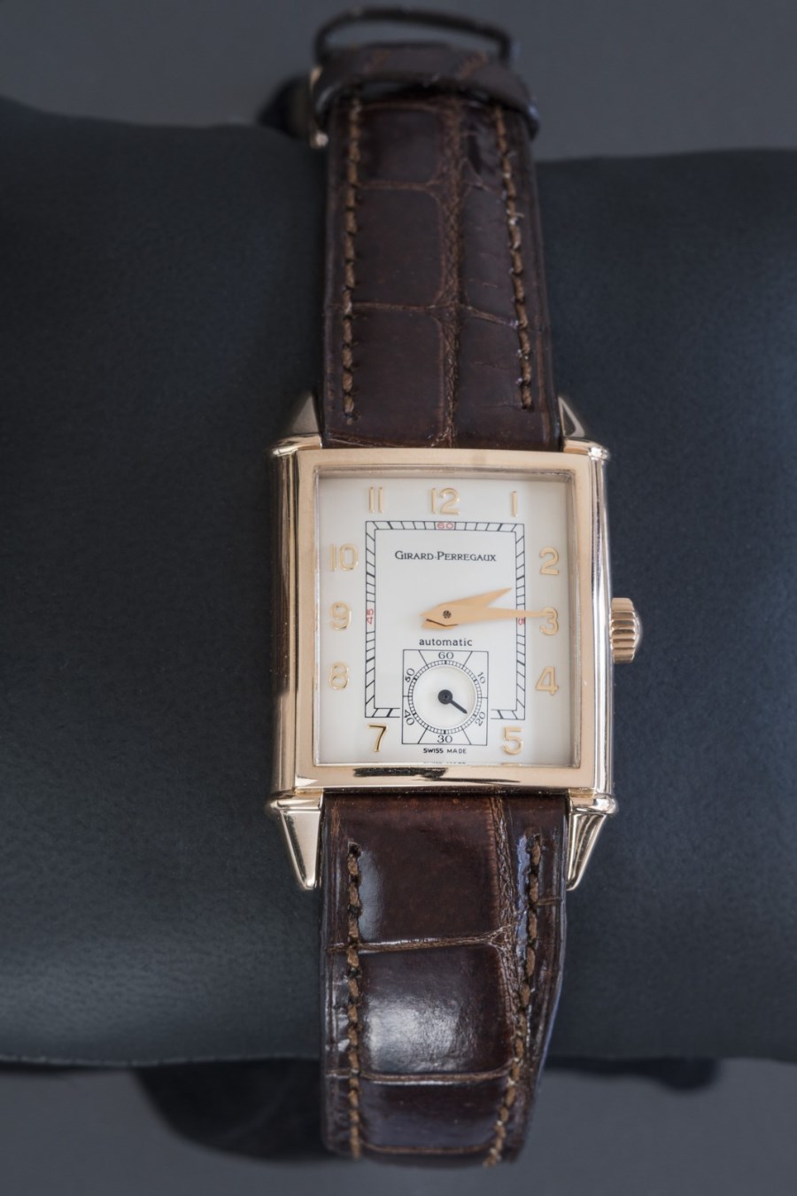 Girard perregaux oro discount 18k