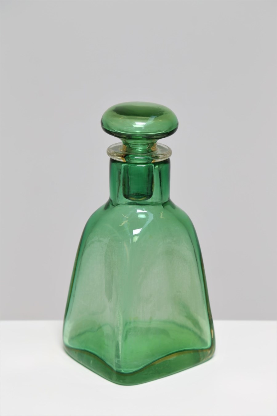 Bottiglia con tappo  (Paolo Venini)