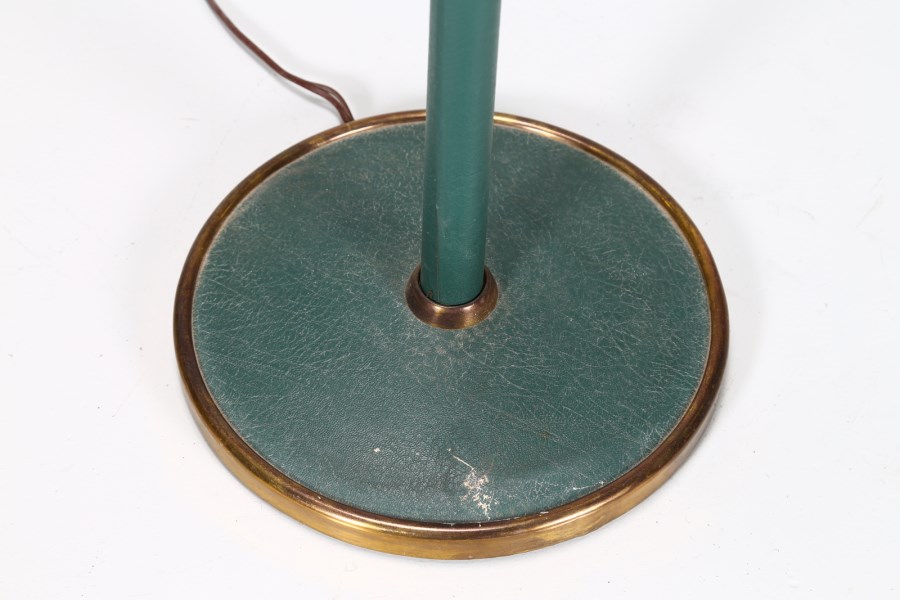 Giuseppe Ostuni - 1960s Giuseppe Ostuni Green Metal and Brass Table Lamp  for O-Luce