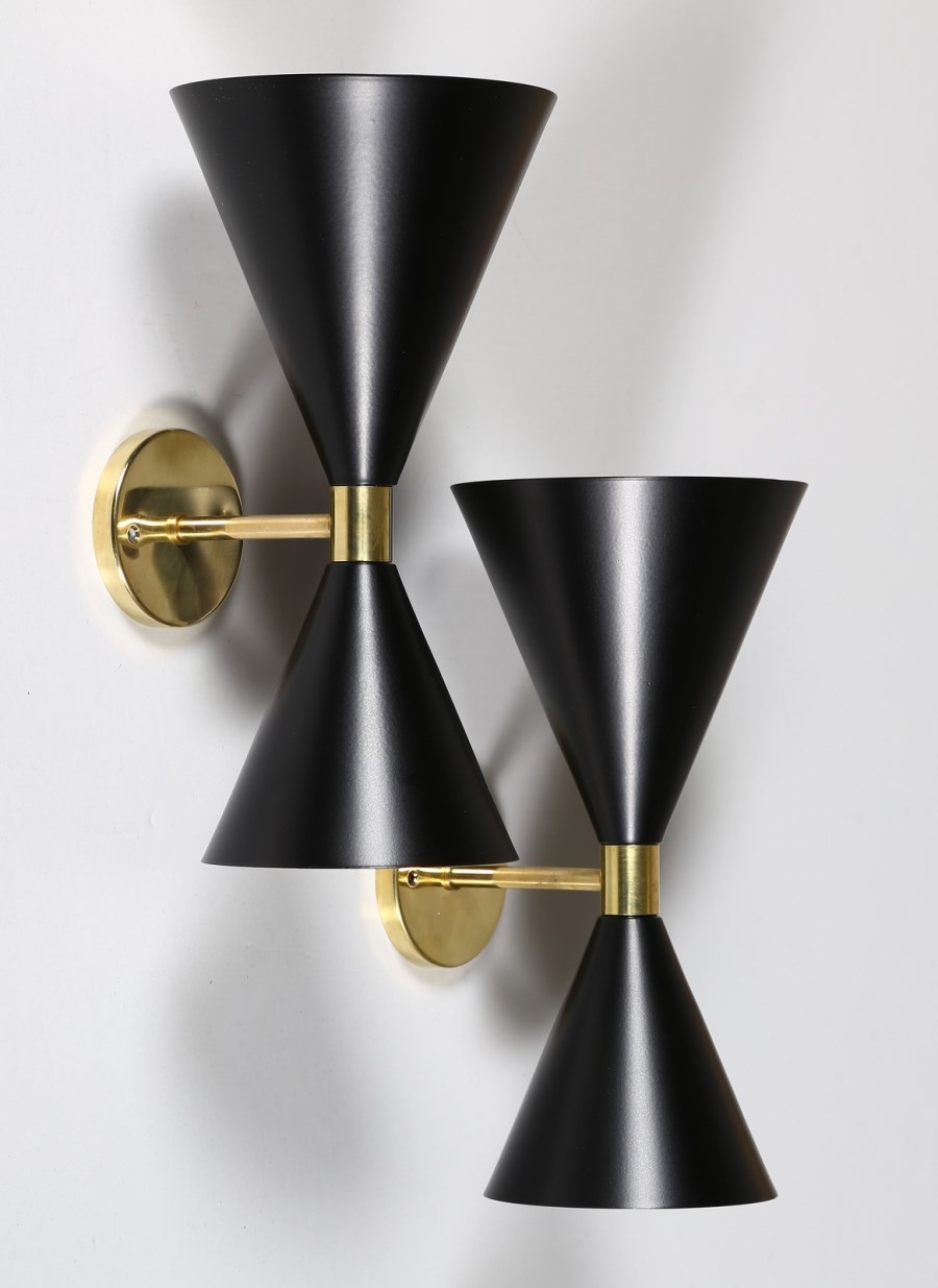 Pair of double light wall lamps (2) (Manifattura Italiana Del XXI Secolo )