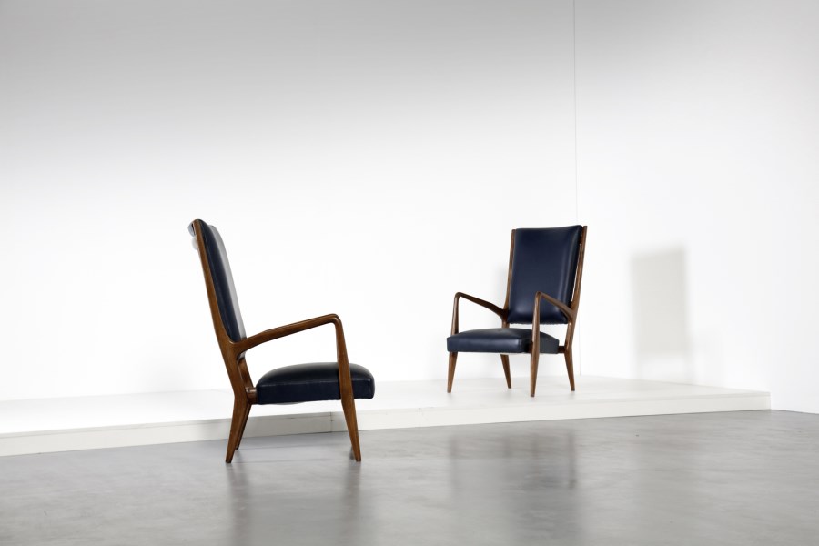 Pair of 589 Cassina armchairs, 1950s. (Gio Ponti)