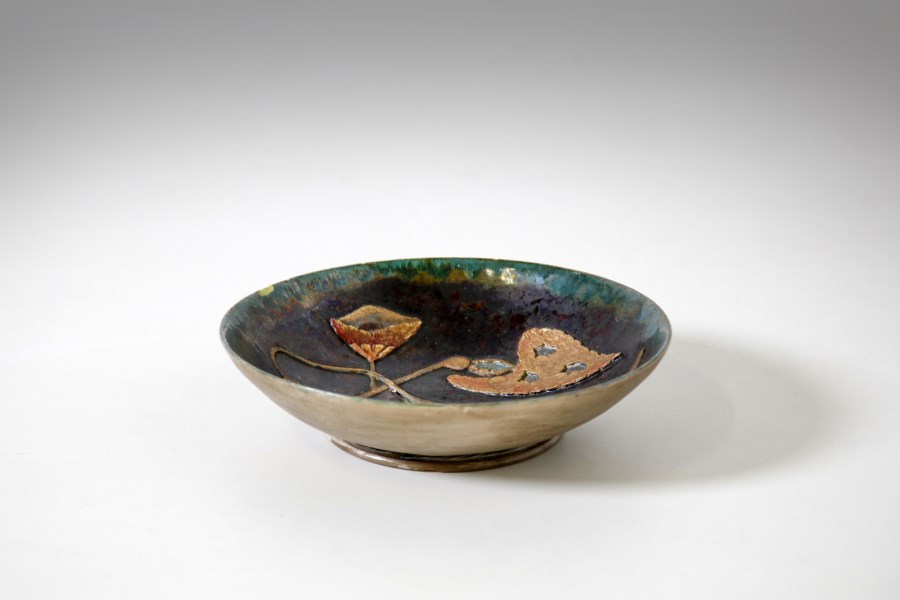 1940s bowl. (Pietro  Melandri)