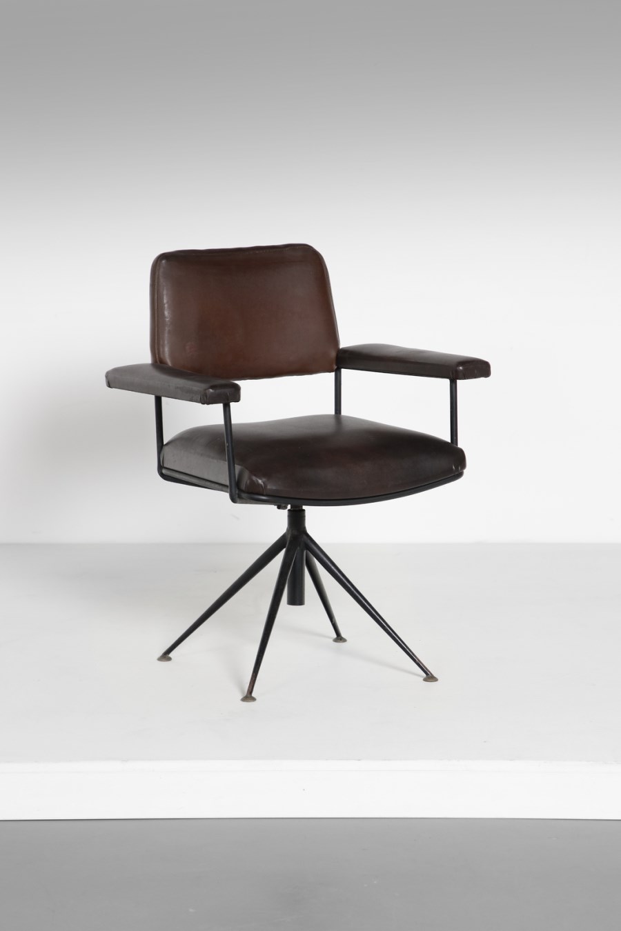 DU27G armchair, Rima production (Gastone Rinaldi)