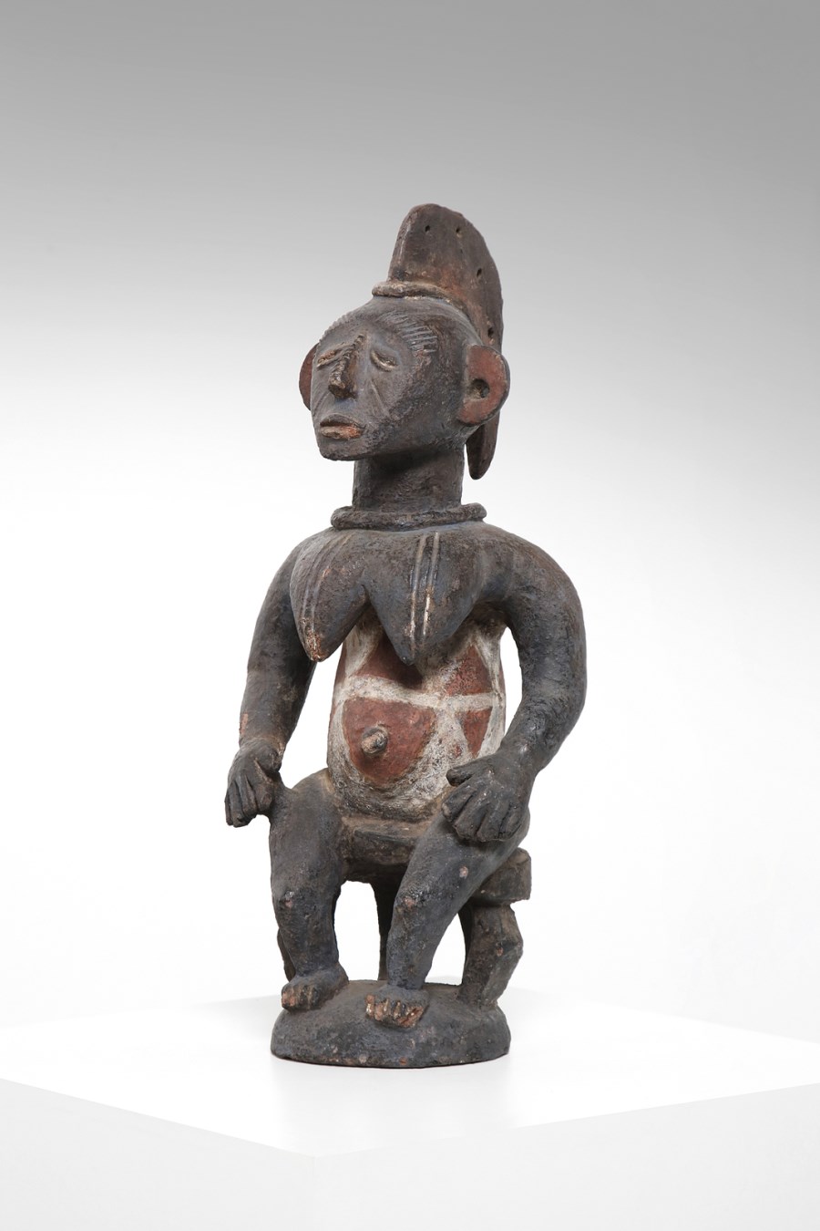 Female earthenware figure, Igala (?)
Nigeria (Arte Africana )