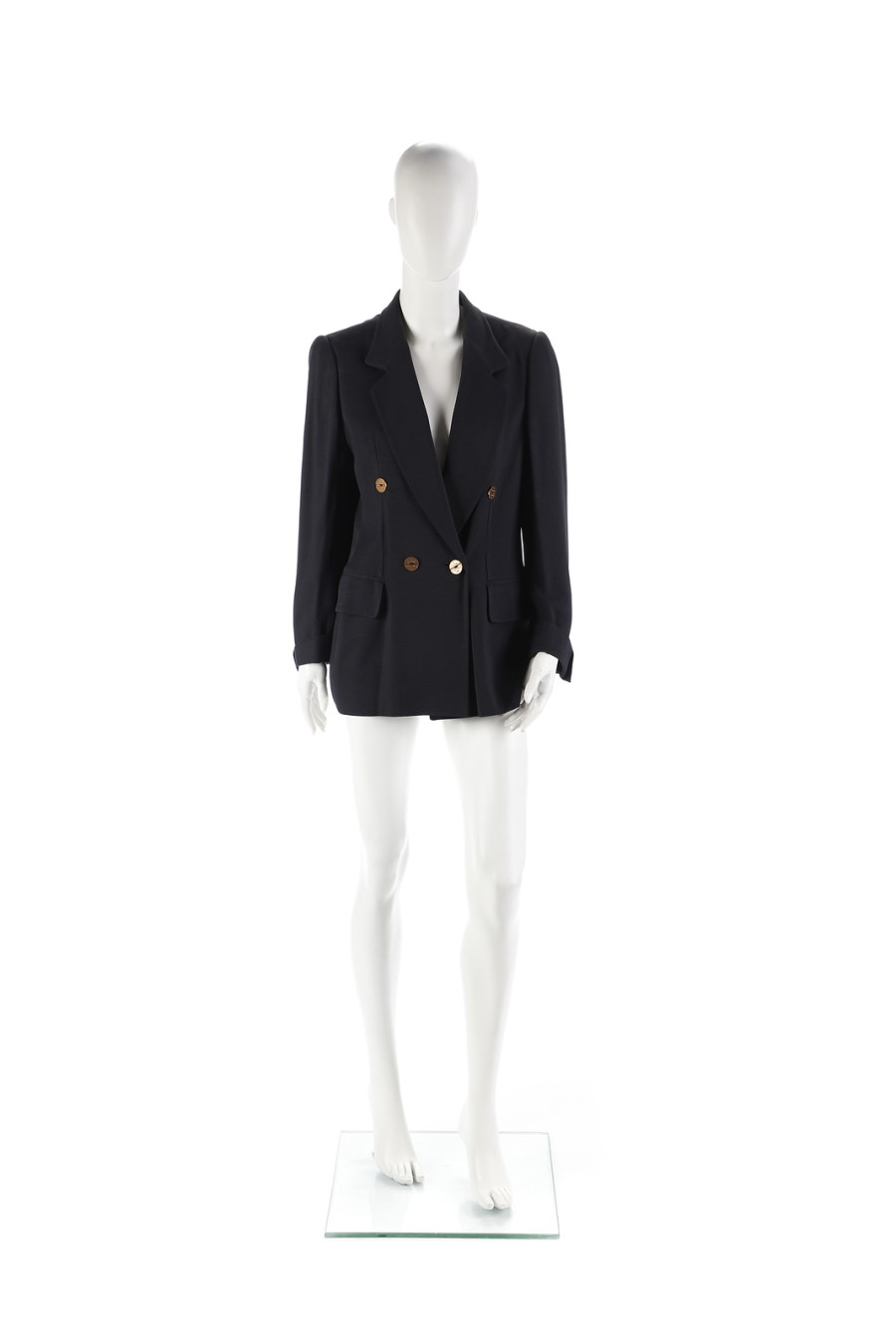 Black jacket with token buttons. Made in Italy.taglia 44IT. (Cheap And Chic By Moschino)