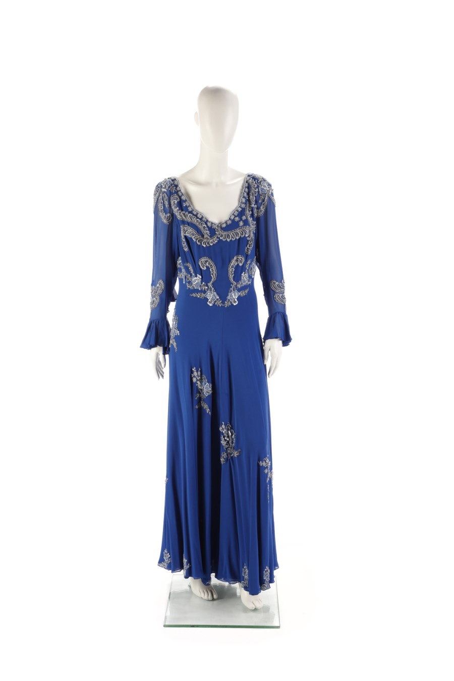 Haute couture long evening dress in China blue lace and silk. (Autore Non Identificato  )