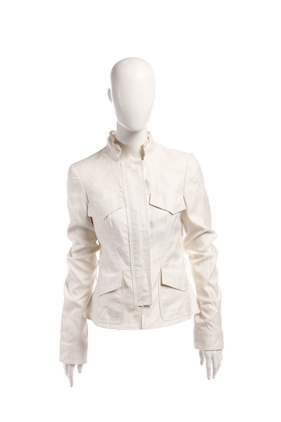 White jacket. (Gucci )
