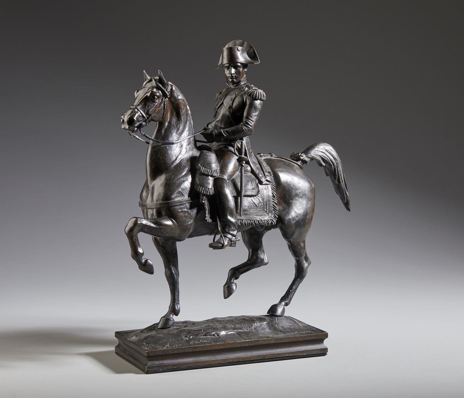 Napoleon on horseback (Carlo Marochetti)