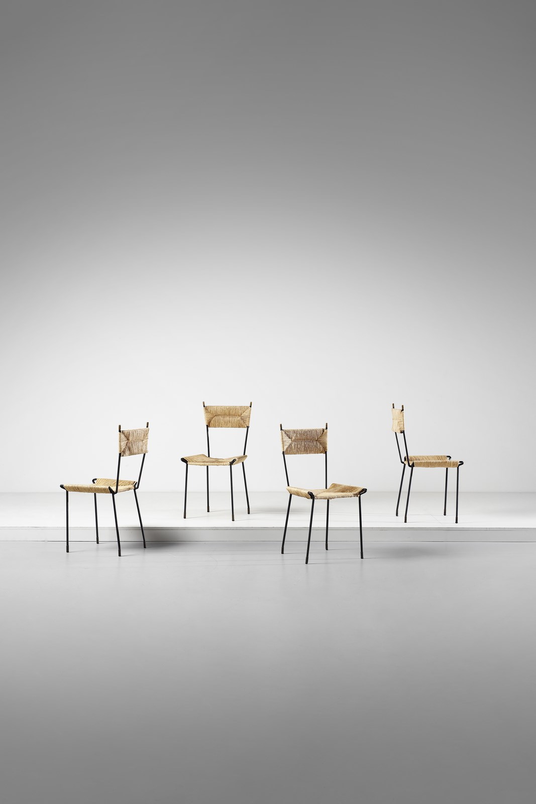 Quattro sedie (Carlo Cresti)