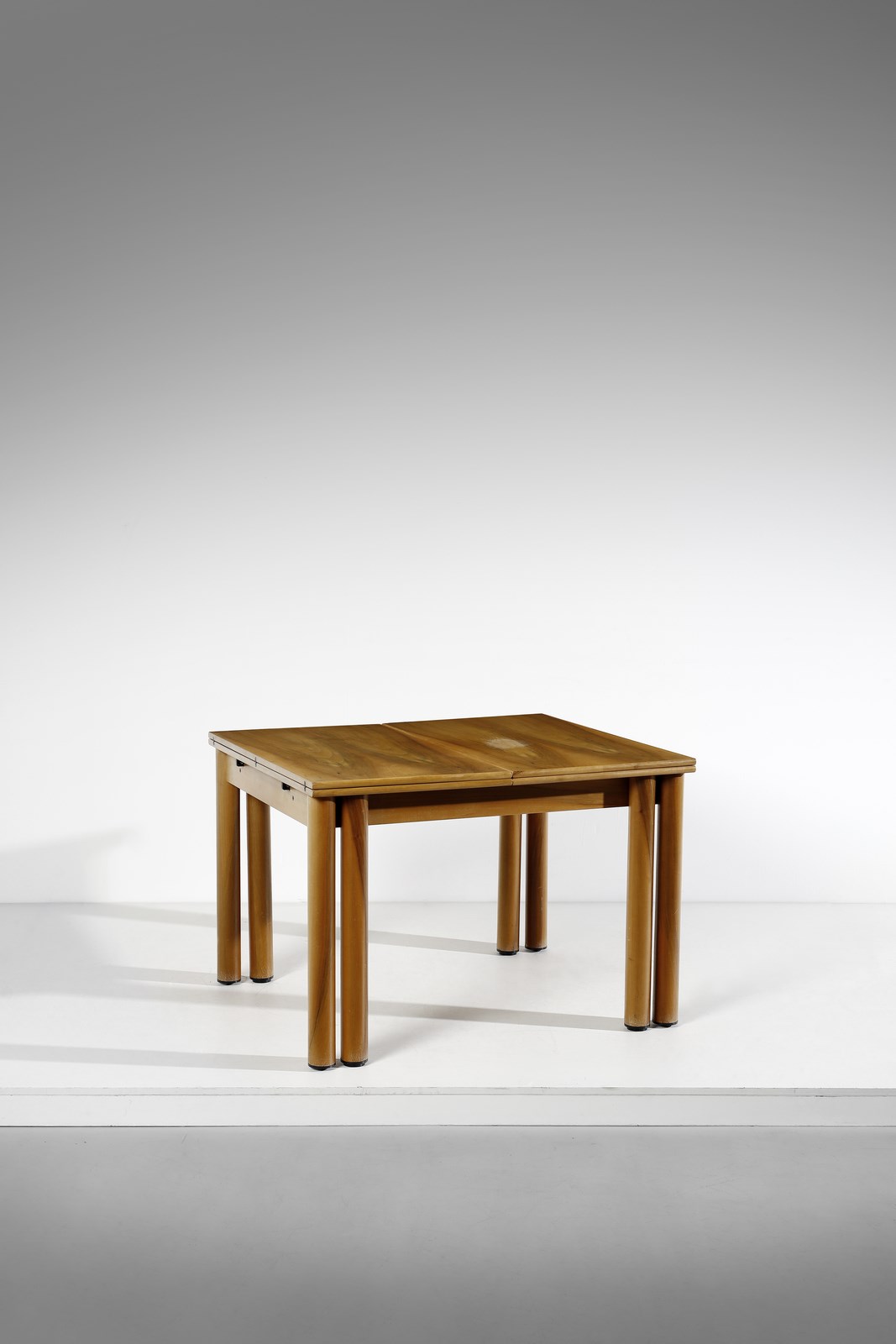 Table for Bernini (Gianfranco Frattini)