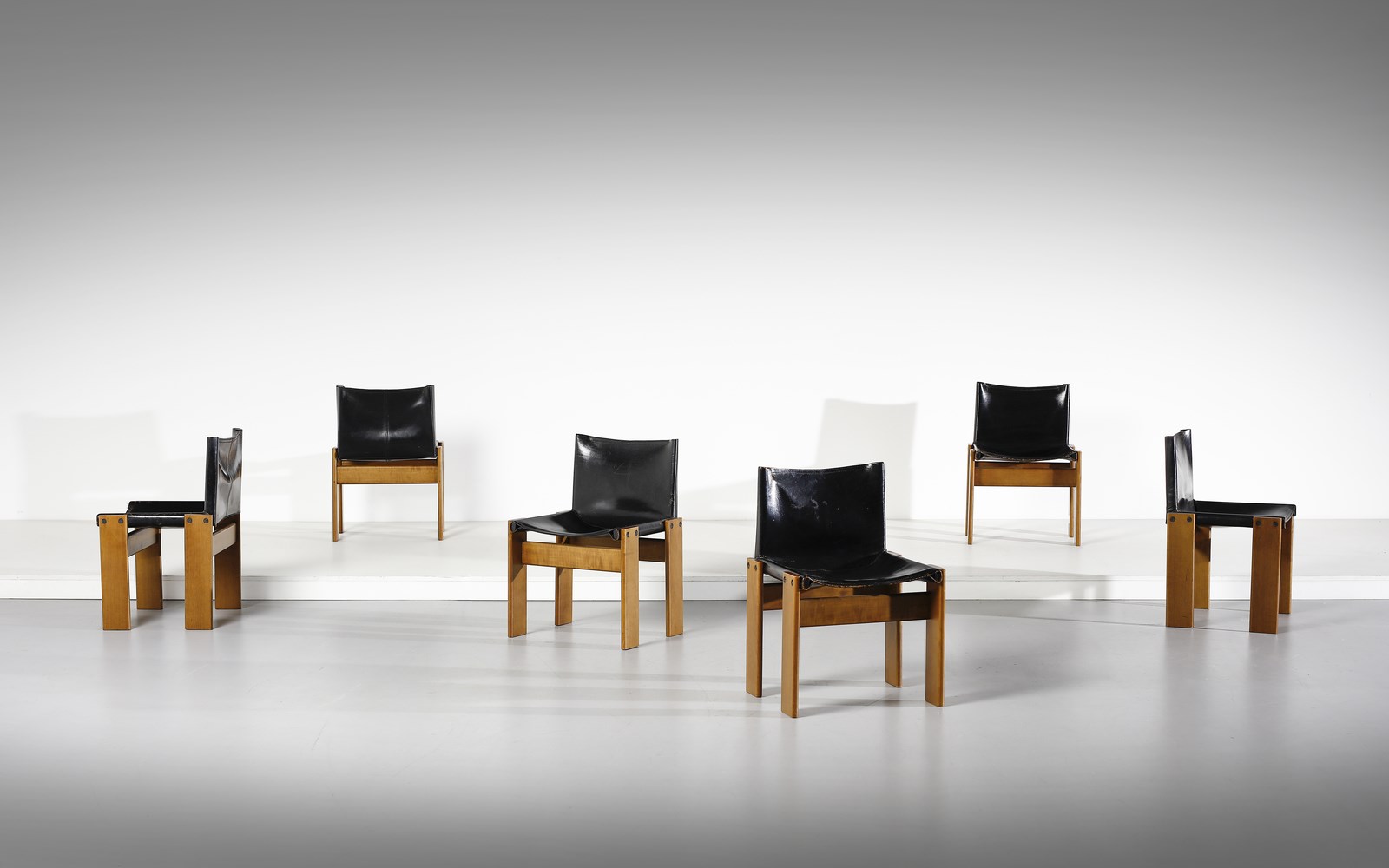 Six Monk chairs for Molteni (Afra (1937-2011) & Tobia (n. 1935) Scarpa)