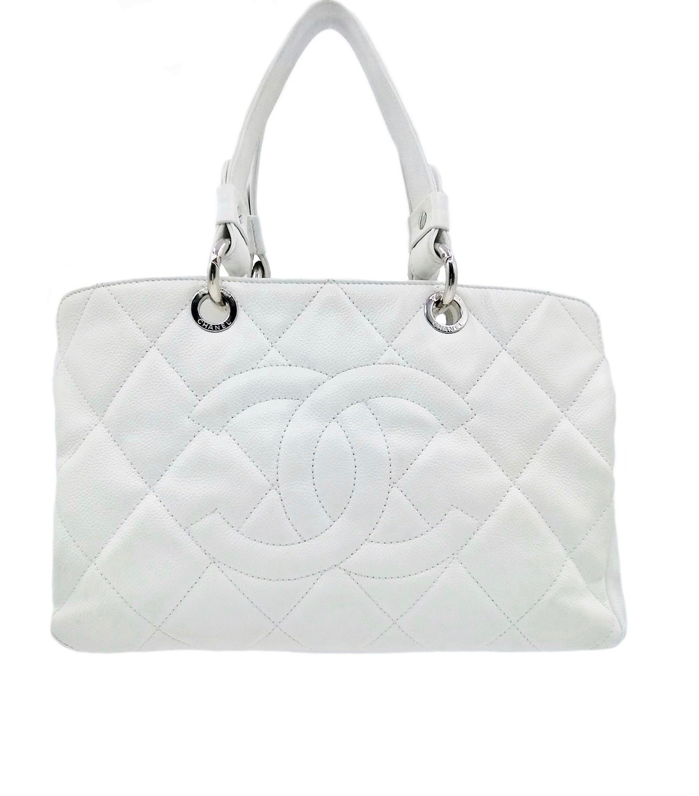 Caviar white leather bag. (Chanel )