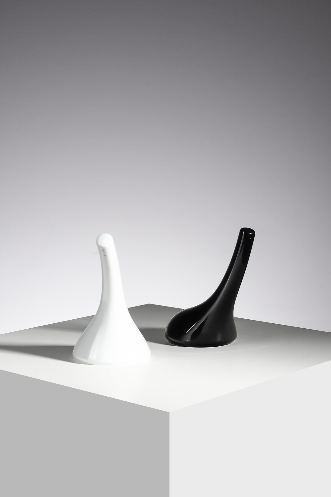 Salt and pepper shakers from the Studio Linie series for Rosenthal ...