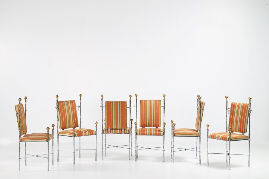 Six chairs. (Felix Agostini)