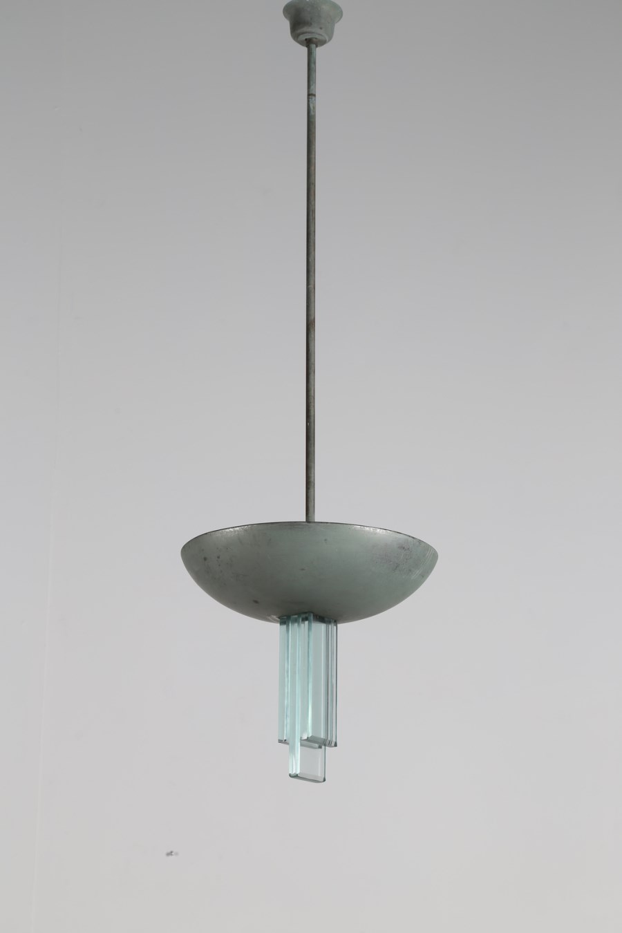 Lampada a sospensione in acciaio e vetro, anni 60 (Fontana Arte )